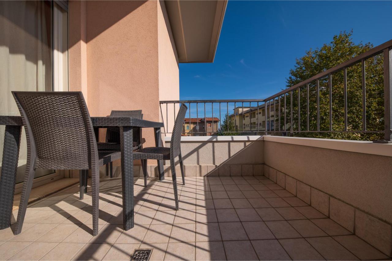 Residence Nobel Rimini Exterior photo